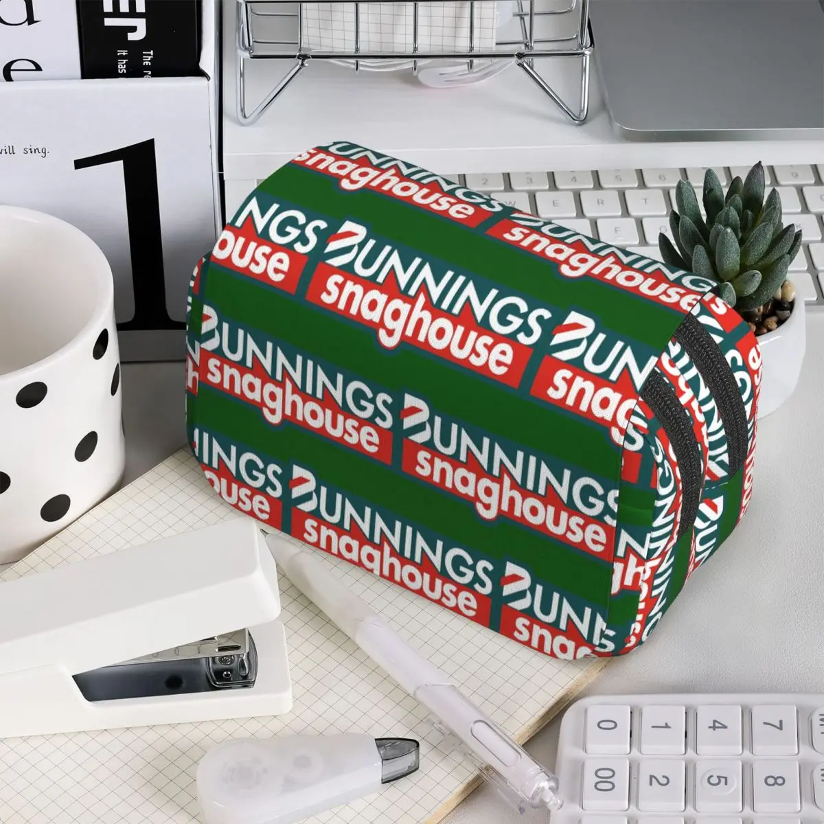 Пенал Bunnings Snaghouse 1 для студентов, подарочный пенал-коробка, сумка для канцелярских принадлежностей, органайзер для ручек
Пенал Bunnings Snaghouse 1 для студентов, подарочный пенал-коробка, сумка для канцелярских принадлежностей, органайзер для ручек