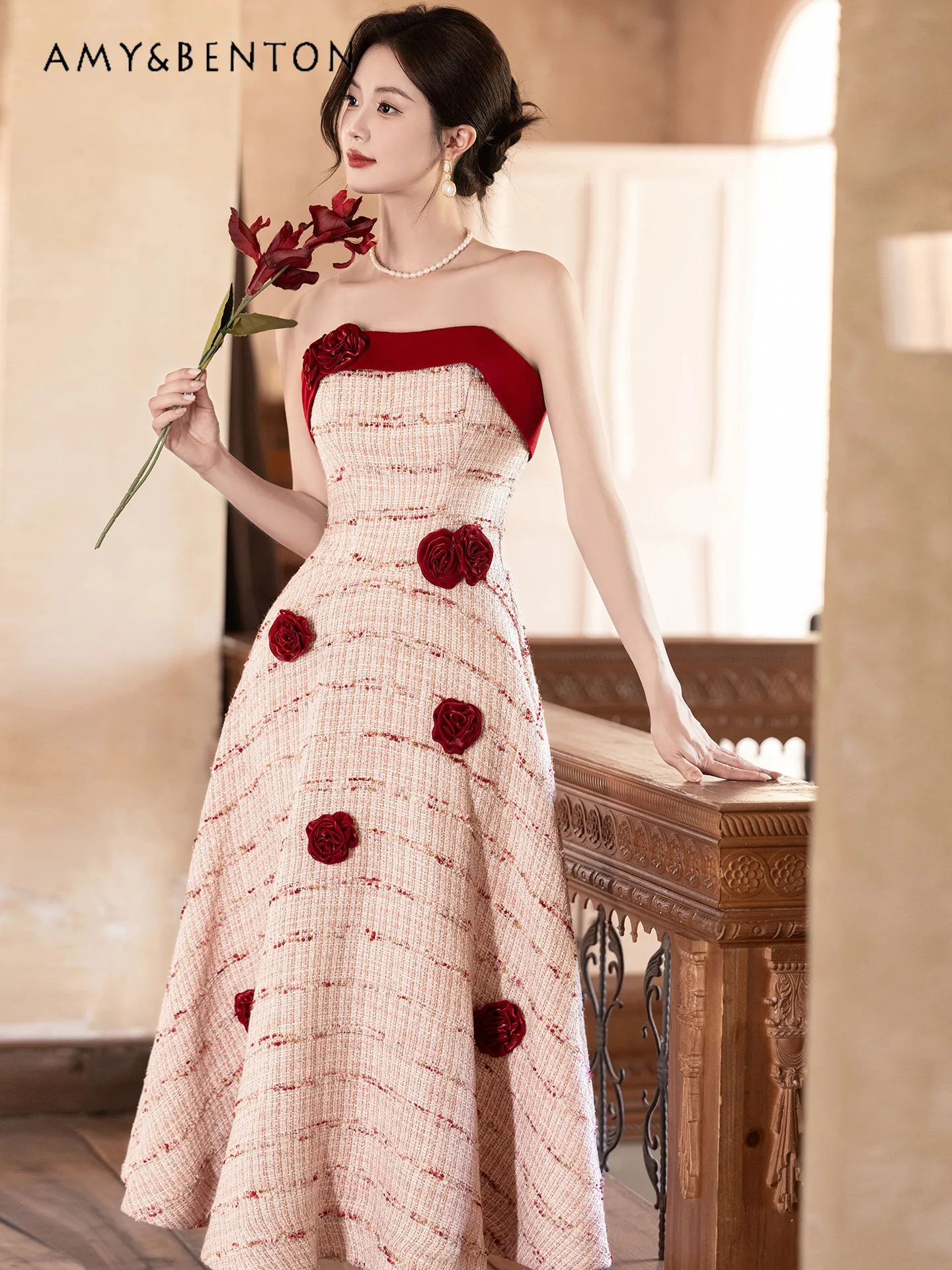 French Style Pink Floral Appliqué High-End Strapless Toast Dress Bridal Engagement Dress Gown Host Birthday Banquet Dress
French Style Pink Floral Appliqué High-End Strapless Toast Dress Bridal Engagement Dress Gown Host Birthday Banquet Dress