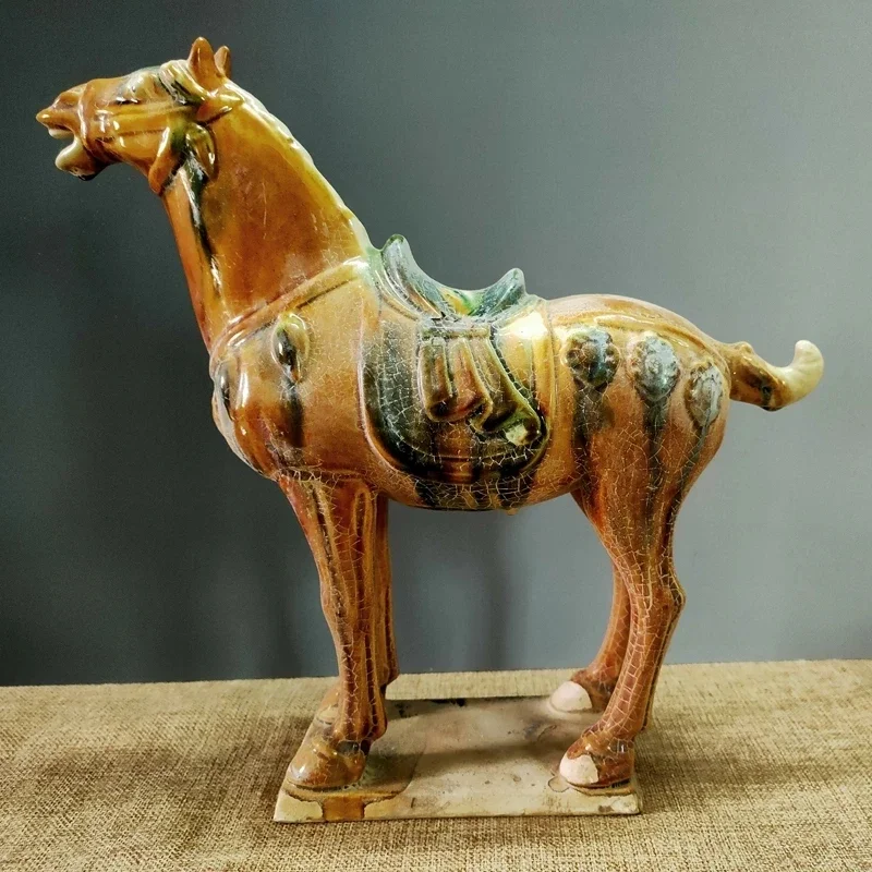 Elaborate Chinese Famous Tang Dynasty Craftsmanship Tang Sancai Ceramic Collection Home Decoration Yellow Horse Statue
Elaborate Chinese Famous Tang Dynasty Craftsmanship Tang Sancai Ceramic Collection Home Decoration Yellow Horse Statue