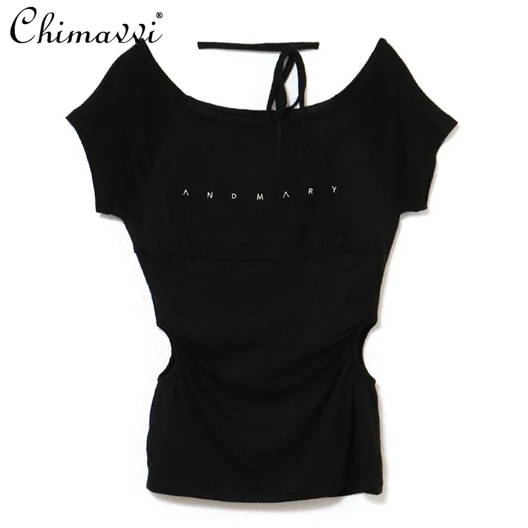 Japanese Chest Letter Embroidery Off-Shoulder Hollow T-Shirt Summer 、Women's Sexy Waist-Exposing Stretch Slim Short Sleeve Top
Japanese Chest Letter Embroidery Off-Shoulder Hollow T-Shirt Summer 、Women's Sexy Waist-Exposing Stretch Slim Short Sleeve Top