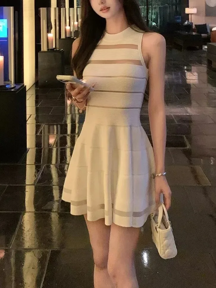 Summer Slim Fit Hollow out Striped Sleeveless Knitted Ogees Dress Women's round Neck Short Length Regular Thickness Dress
Summer Slim Fit Hollow out Striped Sleeveless Knitted Ogees Dress Women's round Neck Short Length Regular Thickness Dress