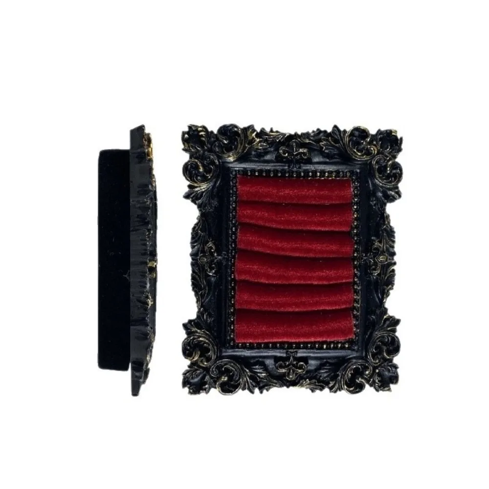 Black Golden Photo Frame Jewelry Display Stand Velvet Gothic Dark Style Ring Display Holder Baroque Design Vintage
Black Golden Photo Frame Jewelry Display Stand Velvet Gothic Dark Style Ring Display Holder Baroque Design Vintage