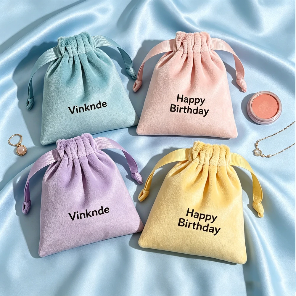 Customized 50pcs 9x12cm Soft Velvet Drawstring Jewelry Packaging Gift Storage Bag for Bracelet Necklace Earring Wedding Pouches
Customized 50pcs 9x12cm Soft Velvet Drawstring Jewelry Packaging Gift Storage Bag for Bracelet Necklace Earring Wedding Pouches