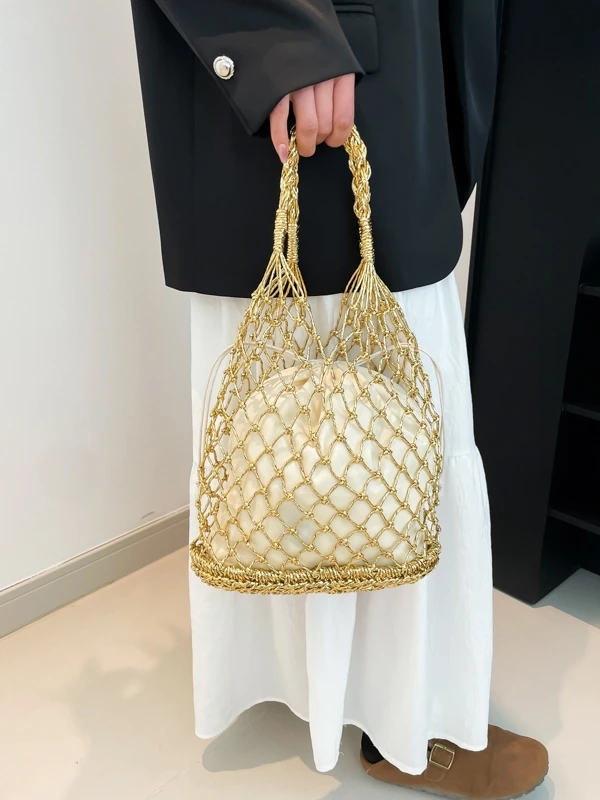 iny Silver Wire Basket Weave Handbag Hollow out Design Beach Tote Bag Original Design Casual Youth Mixed Material Handbag
iny Silver Wire Basket Weave Handbag Hollow out Design Beach Tote Bag Original Design Casual Youth Mixed Material Handbag