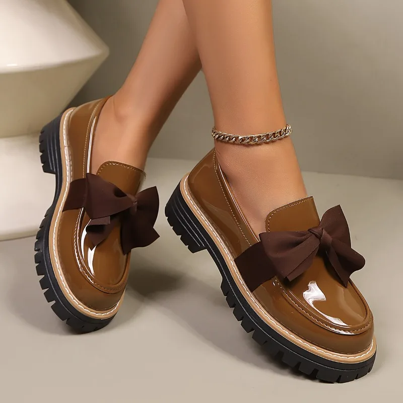 2026 Women Plus Size Sneakers British Style Platform Women Sneakers Office Ladies Light Casual Designer Shoes Zapatos De Mujer
2026 Women Plus Size Sneakers British Style Platform Women Sneakers Office Ladies Light Casual Designer Shoes Zapatos De Mujer