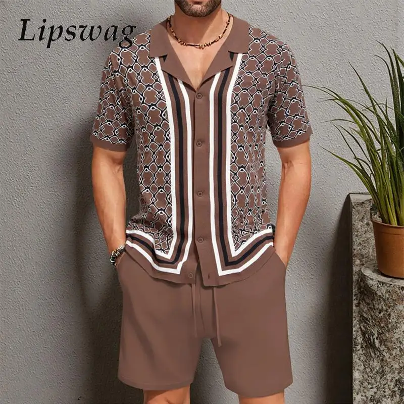 Summer Short Sleeve Shirts And Shorts Knitting Outfits Mens Fashion Ice Silk Suits Vintage Geometric Crochet Two Piece Sets Men
Summer Short Sleeve Shirts And Shorts Knitting Outfits Mens Fashion Ice Silk Suits Vintage Geometric Crochet Two Piece Sets Men