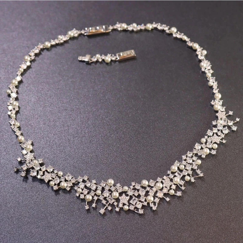 He Family Sparkling Nebula Pearl Set Necklace for Women, European and American Luxury Cold Style Splicing Full Diamond Butterfly
He Family Sparkling Nebula Pearl Set Necklace for Women, European and American Luxury Cold Style Splicing Full Diamond Butterfly