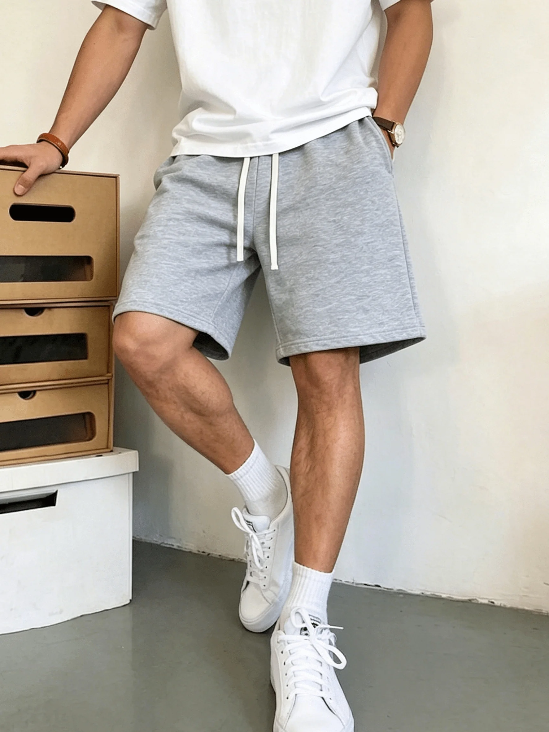 Product 2026 Spring Summer Light Plate Loose Men'S Casual Running Athletic Shorts Knit Fabric
Product 2026 Spring Summer Light Plate Loose Men'S Casual Running Athletic Shorts Knit Fabric