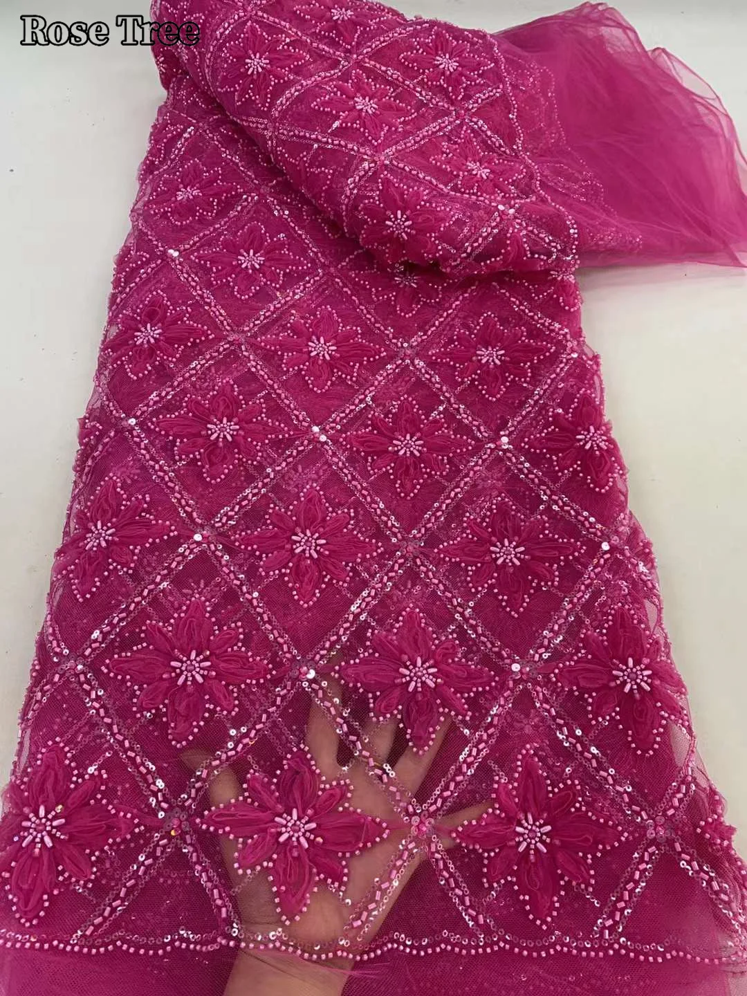 African Groom Lace Fabric 2024 High Quality Nigerian Sequins Beads Lace Fabric French Tulle Lace Fabric for Women Dresses
African Groom Lace Fabric 2024 High Quality Nigerian Sequins Beads Lace Fabric French Tulle Lace Fabric for Women Dresses