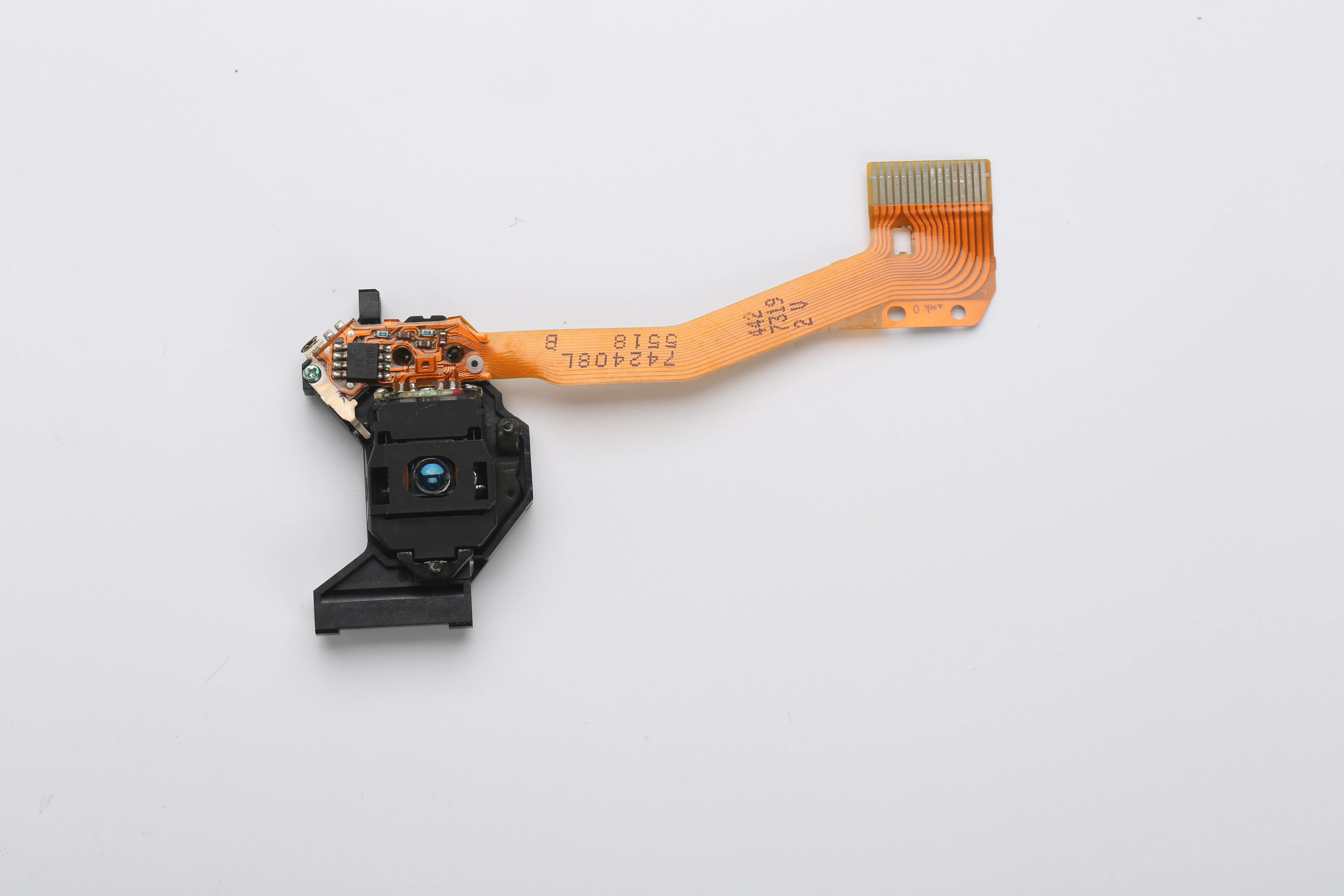 Replacement For technics SL-EH790 CD Player Spare Parts Laser Lens Lasereinheit ASSY Unit SLEH790 Optical Pickup Bloc Optique
Replacement For technics SL-EH790 CD Player Spare Parts Laser Lens Lasereinheit ASSY Unit SLEH790 Optical Pickup Bloc Optique