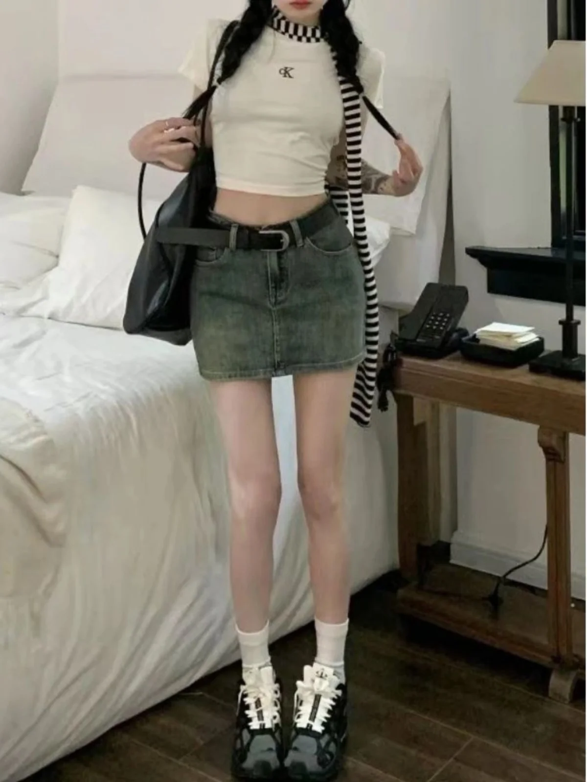 Винтажная джинсовая юбка с низкой талией, женская облегающая юбка Street Sle, повседневная модная полиэфирная ткань, нет
Винтажная джинсовая юбка с низкой талией, женская облегающая юбка Street Sle, повседневная модная полиэфирная ткань, нет