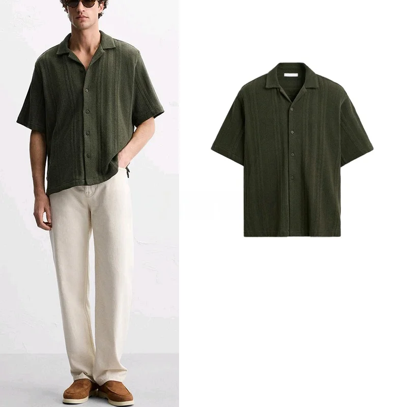 Summer Men's Loose Fit Striped Texture irt ort Sve Button Decorated Bowling irt Stand Edition Regular Thin
Summer Men's Loose Fit Striped Texture irt ort Sve Button Decorated Bowling irt Stand Edition Regular Thin