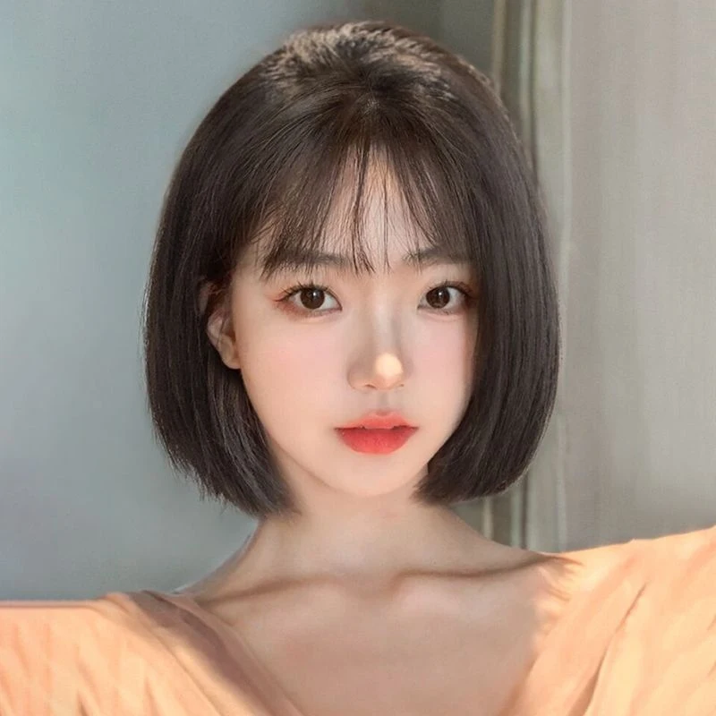 Women's short , fashionable -head , natural bob style, imitates real human hair, full-length wig
Women's short , fashionable -head , natural bob style, imitates real human hair, full-length wig