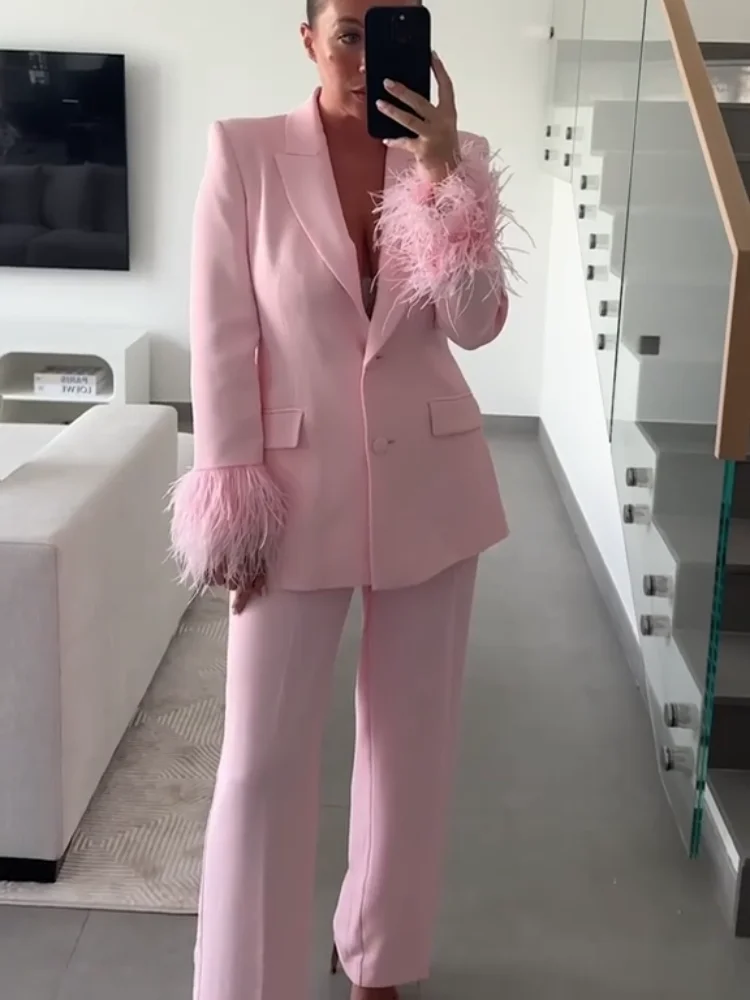 Elegant Feather Pants Suit Women Stylish Lapel Blazer Single Breasted Trousers Set Lady Full Sleeve Spring Autumn Sets Female
Elegant Feather Pants Suit Women Stylish Lapel Blazer Single Breasted Trousers Set Lady Full Sleeve Spring Autumn Sets Female