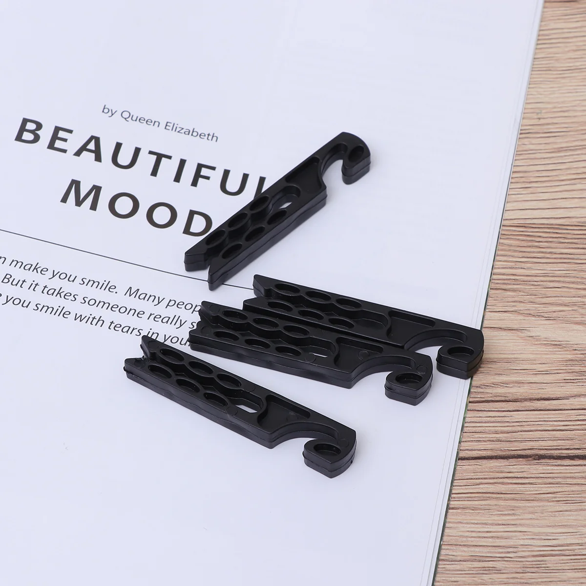 2Pairs Outlets Hook Bracket Car Air Vent Holder Mount for Phone GPS Keys Cables Storage Organizer Cradle Hanger Universal Fit
2Pairs Outlets Hook Bracket Car Air Vent Holder Mount for Phone GPS Keys Cables Storage Organizer Cradle Hanger Universal Fit