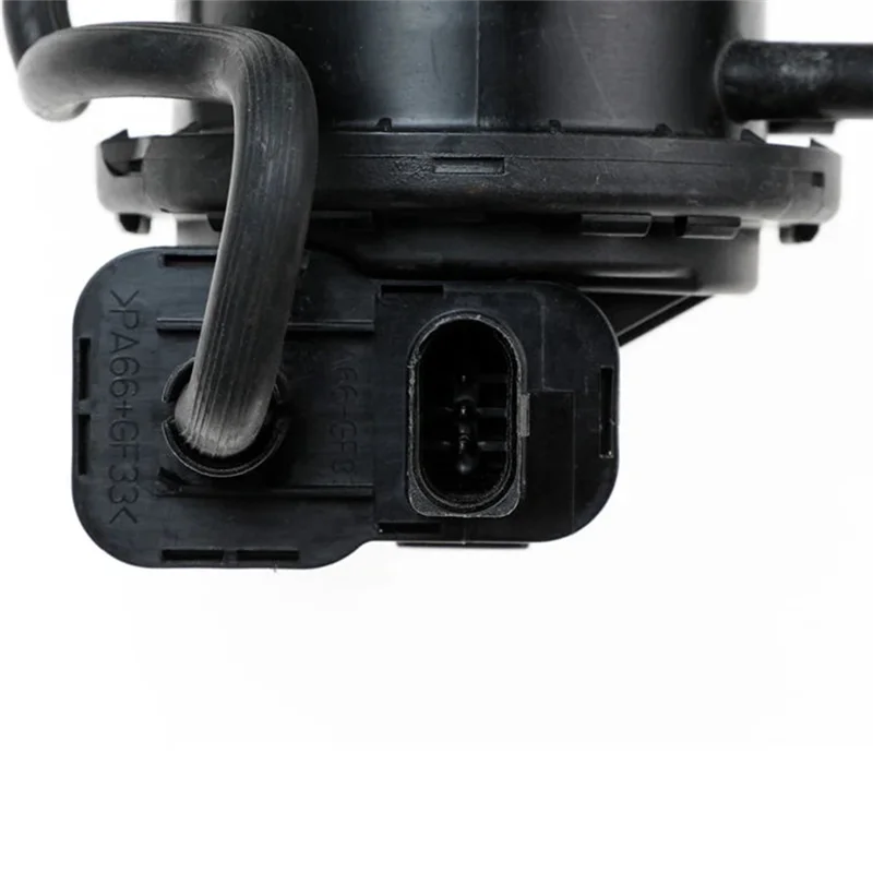 7H0906271A Fuel Vapor Leak Detection Pump For R8 V8 V10 Car Replacement Accessories
7H0906271A Fuel Vapor Leak Detection Pump For R8 V8 V10 Car Replacement Accessories