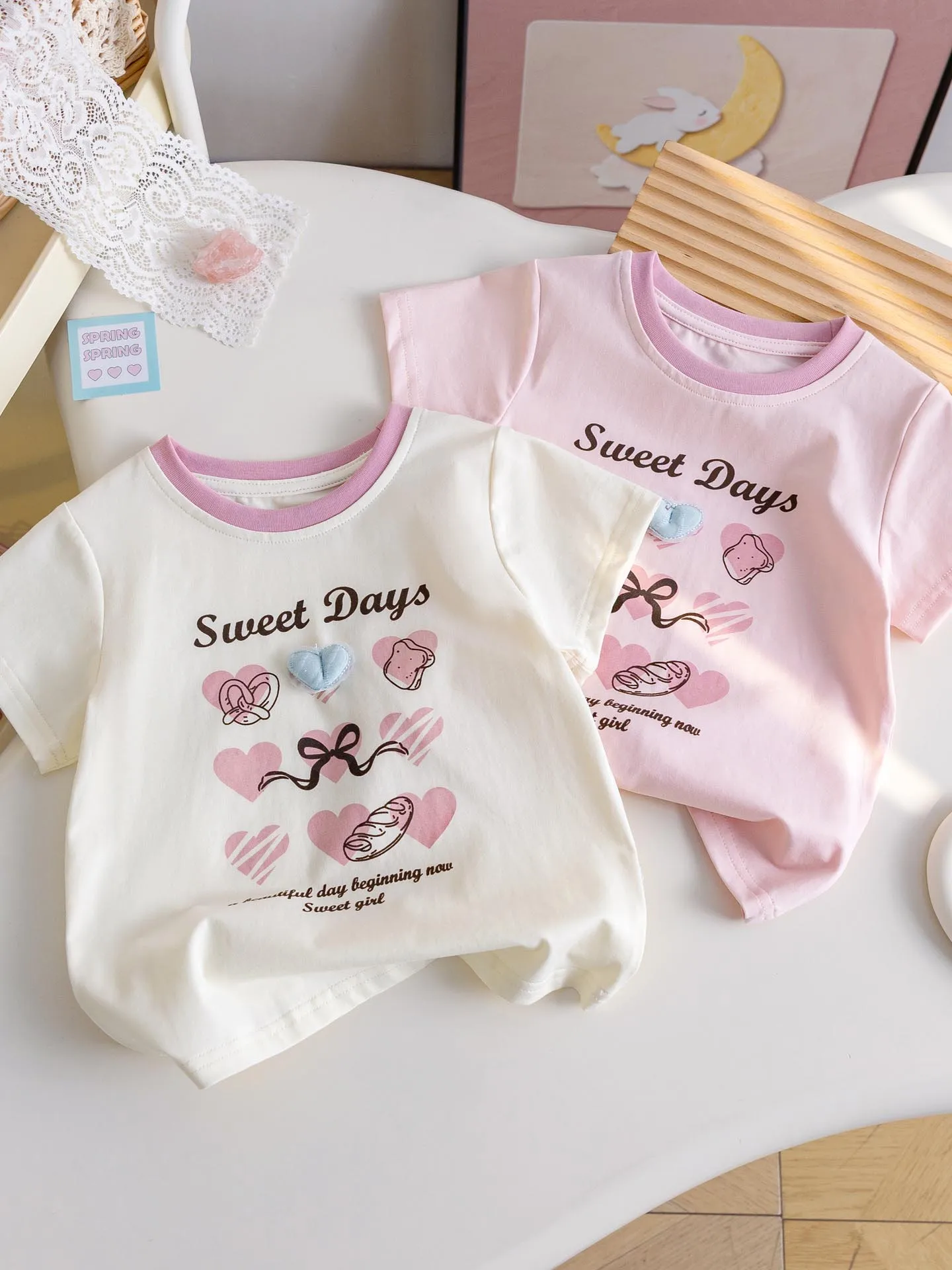 Summer Children's Cotton T-shirt Cartoon Heart Printed Top Color Contrasting Round Neck Sweat Absorbing Tees 2026 New
Summer Children's Cotton T-shirt Cartoon Heart Printed Top Color Contrasting Round Neck Sweat Absorbing Tees 2026 New