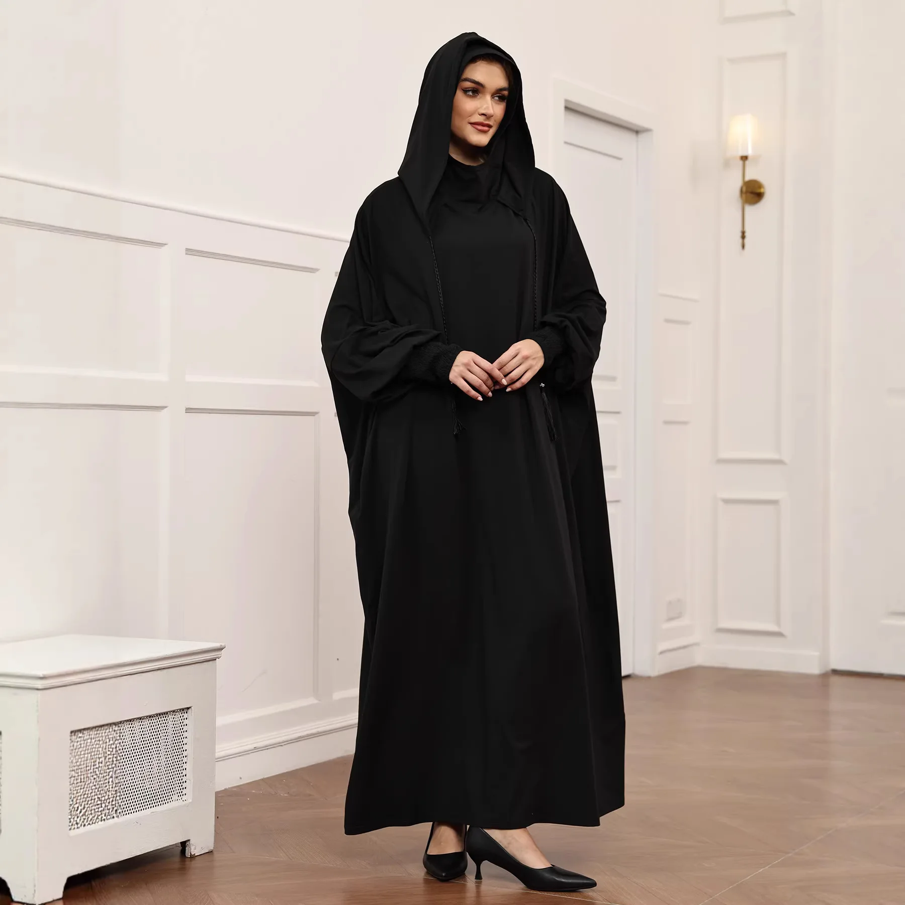 Рамадан Мусульманское Абая с капюшоном и рукавами «летучая мышь», молитвенное платье, женское платье Джалабия, исламская одежда, Дубай, Саудовская Аравия, черный халат, турецкая скромность
Рамадан Мусульманское Абая с капюшоном и рукавами «летучая мышь», молитвенное платье, женское платье Джалабия, исламская одежда, Дубай, Саудовская Аравия, черный халат, турецкая скромность