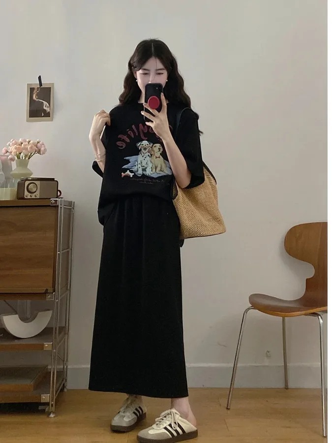 plus Size Women's Casual Short Sleeve T-Shirt And High Waist Skirt Set Dog Print Comfortable Summer Fashion Outfit Korean Style
plus Size Women's Casual Short Sleeve T-Shirt And High Waist Skirt Set Dog Print Comfortable Summer Fashion Outfit Korean Style