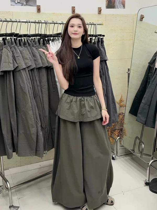 Fashionable Sleeveless T-Shirt And Wide Leg Pants Two Piece Set for Women plus Size Summer Comfortable High Waist Casual Outfit
Fashionable Sleeveless T-Shirt And Wide Leg Pants Two Piece Set for Women plus Size Summer Comfortable High Waist Casual Outfit