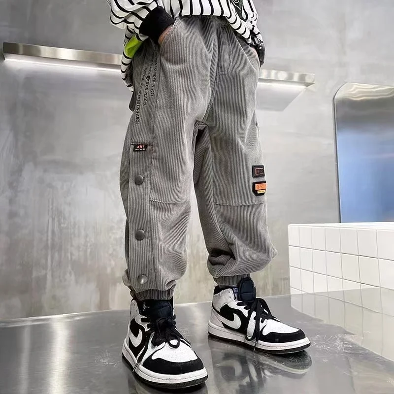 Boys Spring Autumn And Winter New Corduroy Handsome Trendy Boys Thickened Pants Big Boys One Piece Plush Casual Pants
Boys Spring Autumn And Winter New Corduroy Handsome Trendy Boys Thickened Pants Big Boys One Piece Plush Casual Pants