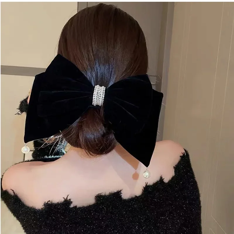 New Black Red Velvet Big Bow Hair Pins Elegant Imitation Pearl Crystal Hair Clip for Women Ponytail Barrette Heawear Accessories
New Black Red Velvet Big Bow Hair Pins Elegant Imitation Pearl Crystal Hair Clip for Women Ponytail Barrette Heawear Accessories