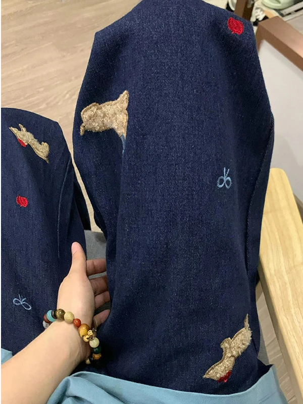 High Waist Loose Fit Women's Denim Jeans Floral Embroidery Floor Length Straight Leg Pants Slimming Lazy Sensation
High Waist Loose Fit Women's Denim Jeans Floral Embroidery Floor Length Straight Leg Pants Slimming Lazy Sensation