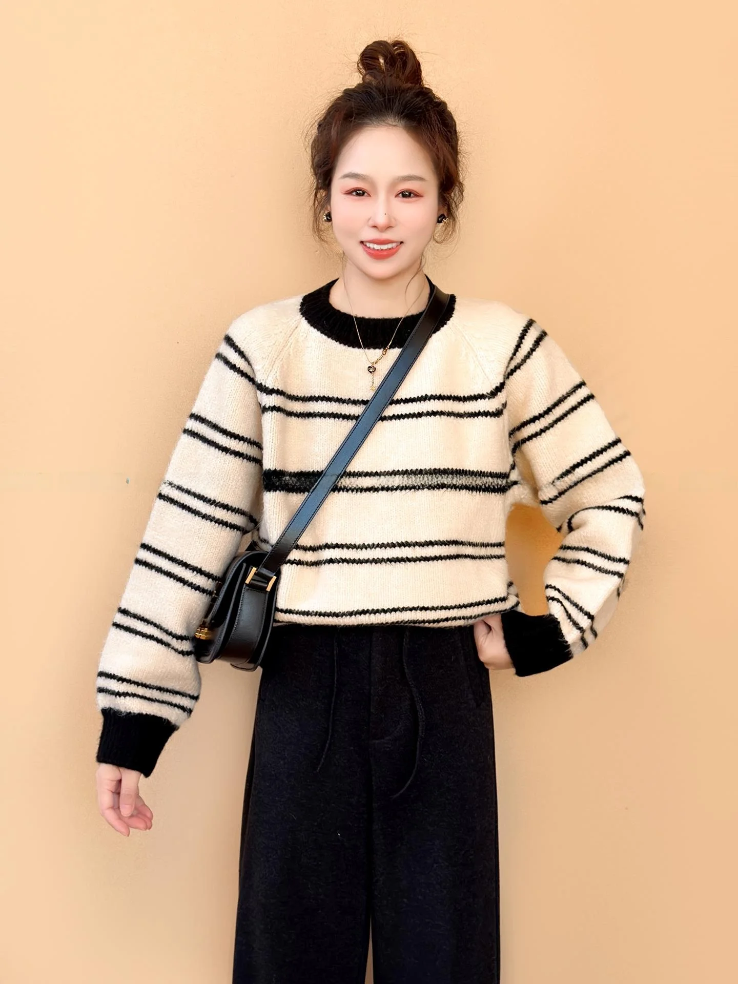 Thiened вязаный свитер женский зимний теплый базовый свитер irt в полоску Lazy Sle повседневный свободный крой Long Sve round Ne
Thiened вязаный свитер женский зимний теплый базовый свитер irt в полоску Lazy Sle повседневный свободный крой Long Sve round Ne