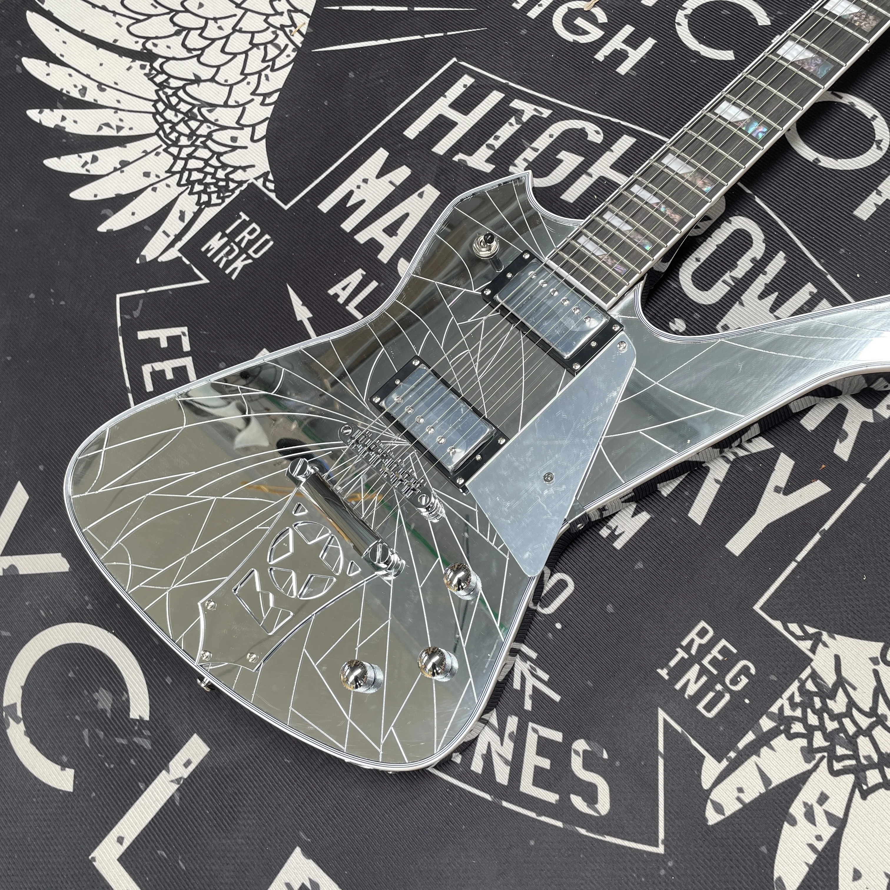 6-String Electric Guitar, High Output Pickup Portable Guitars, Beginner/Intermediate Rock Electric Guitarra
6-String Electric Guitar, High Output Pickup Portable Guitars, Beginner/Intermediate Rock Electric Guitarra