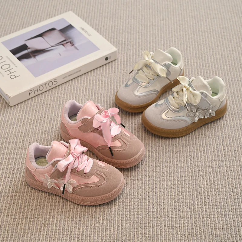 Zapatos, модные универсальные детские кроссовки, осень 2023, новая повседневная обувь на плоской подошве для девочек, простые удобные детские тренировочные туфли Кроссовки
Zapatos, модные универсальные детские кроссовки, осень 2023, новая повседневная обувь на плоской подошве для девочек, простые удобные детские тренировочные туфли Кроссовки