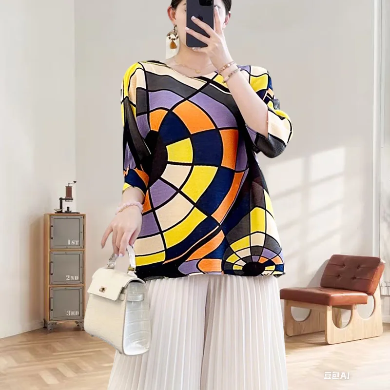 Miyake плиссированная футболка с принтом Design Sense Collision Color Fold Top Женская летняя свободная универсальная плиссированная футболка 2025 г.
Miyake плиссированная футболка с принтом Design Sense Collision Color Fold Top Женская летняя свободная универсальная плиссированная футболка 2025 г.