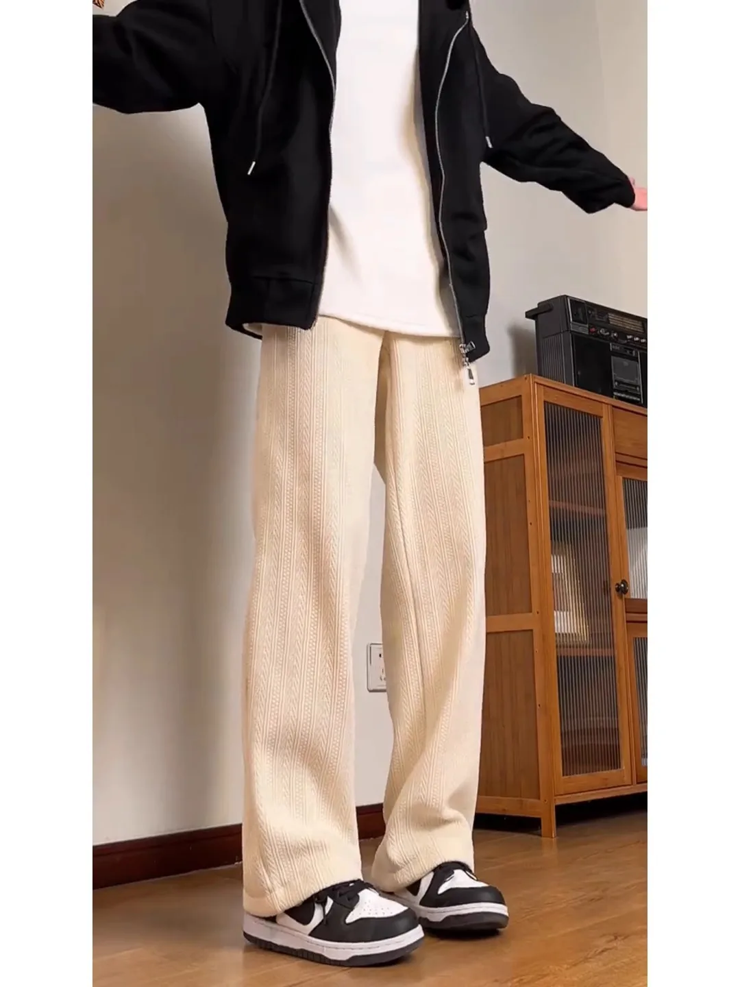 Men's Fce Lined Straight Leg Thiened Warm Wheat Ear Patterned Sports Pants Autumn Winter Faionable Youth Casual Trousers
Men's Fce Lined Straight Leg Thiened Warm Wheat Ear Patterned Sports Pants Autumn Winter Faionable Youth Casual Trousers