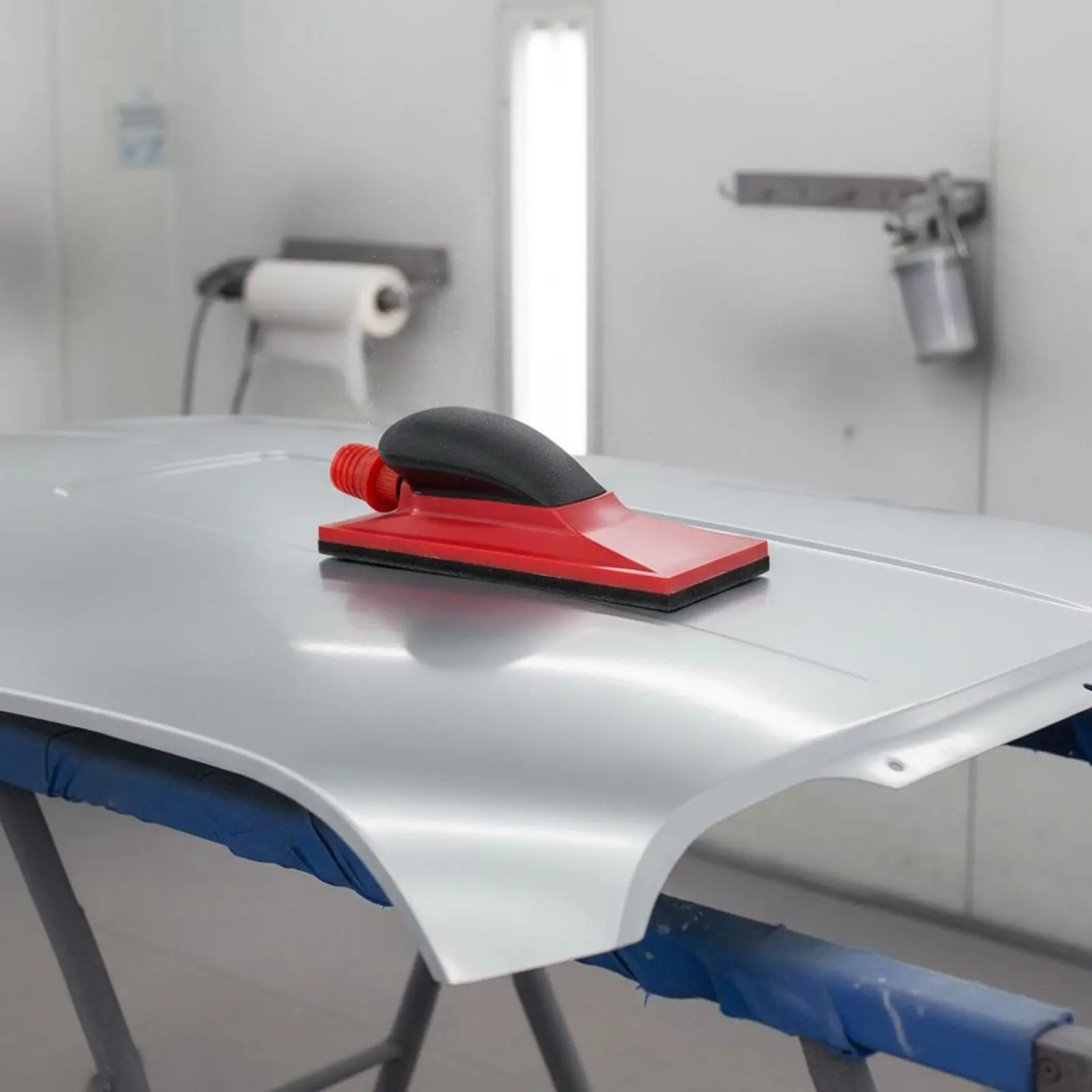 Hook and Loop Sanding Board Ergonomic Handle Hook and Loop Hand Sander Vacuum Port Hand Sander Versatile Use Sanding Sheet
Hook and Loop Sanding Board Ergonomic Handle Hook and Loop Hand Sander Vacuum Port Hand Sander Versatile Use Sanding Sheet