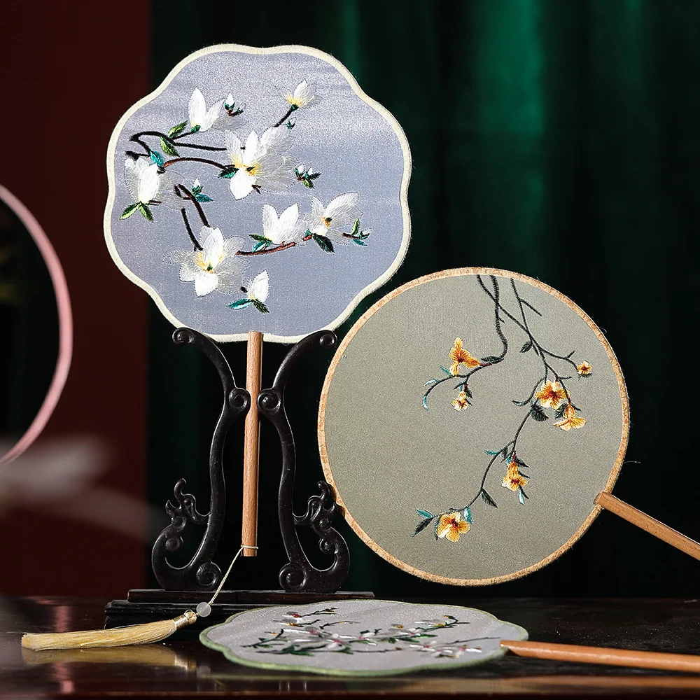 Embroidered Hand Held Fan Chinese Retro Decorative Fan Hanfu Cheongsam Fans Japanese Home Decor Room Decoration For Dance Kids
Embroidered Hand Held Fan Chinese Retro Decorative Fan Hanfu Cheongsam Fans Japanese Home Decor Room Decoration For Dance Kids