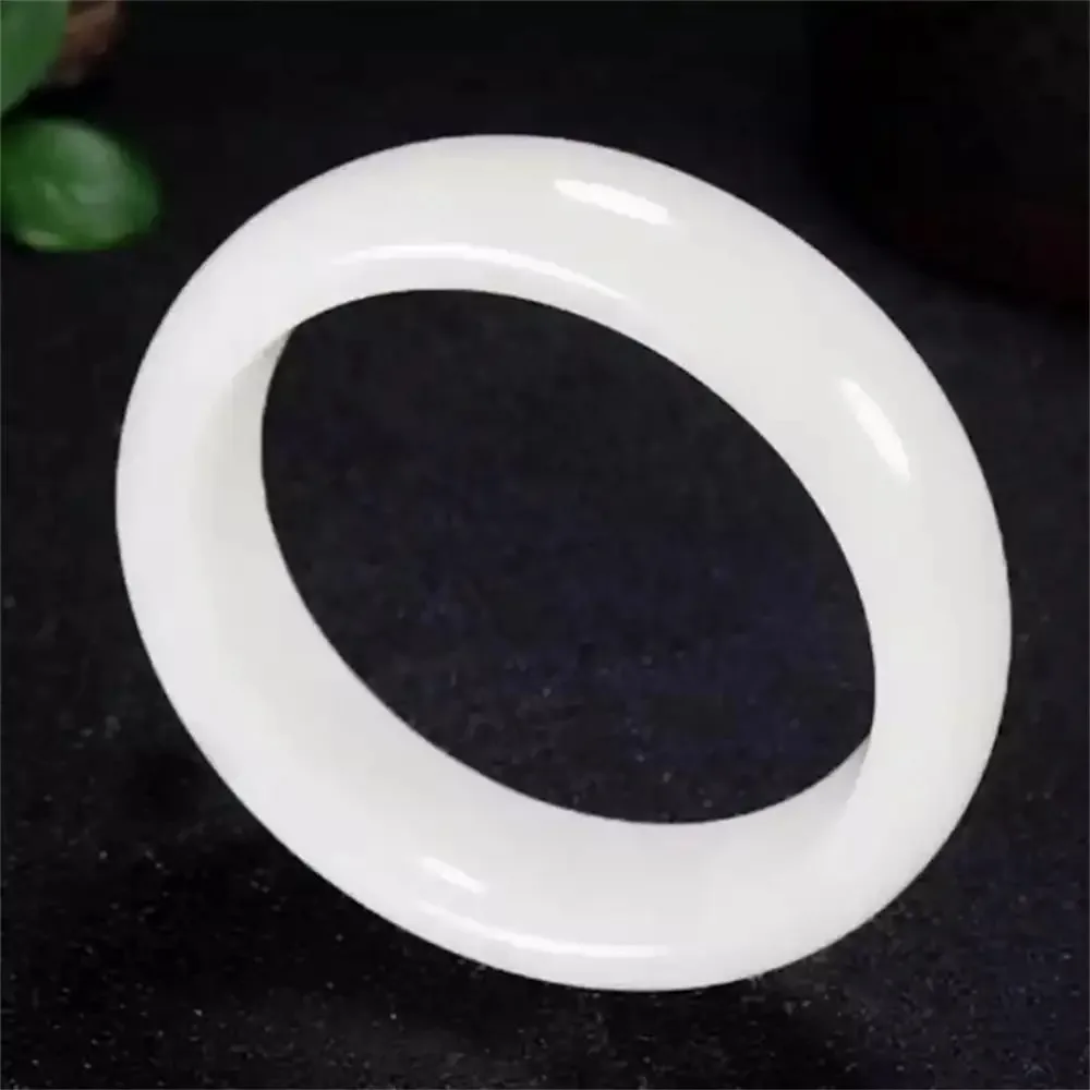Natural Hetian Sheep Fat White Jade Bangle High-grade Elegant Exquisite Luxury Quality Fashion Jewelry Best Selling Holiday Gift
Natural Hetian Sheep Fat White Jade Bangle High-grade Elegant Exquisite Luxury Quality Fashion Jewelry Best Selling Holiday Gift