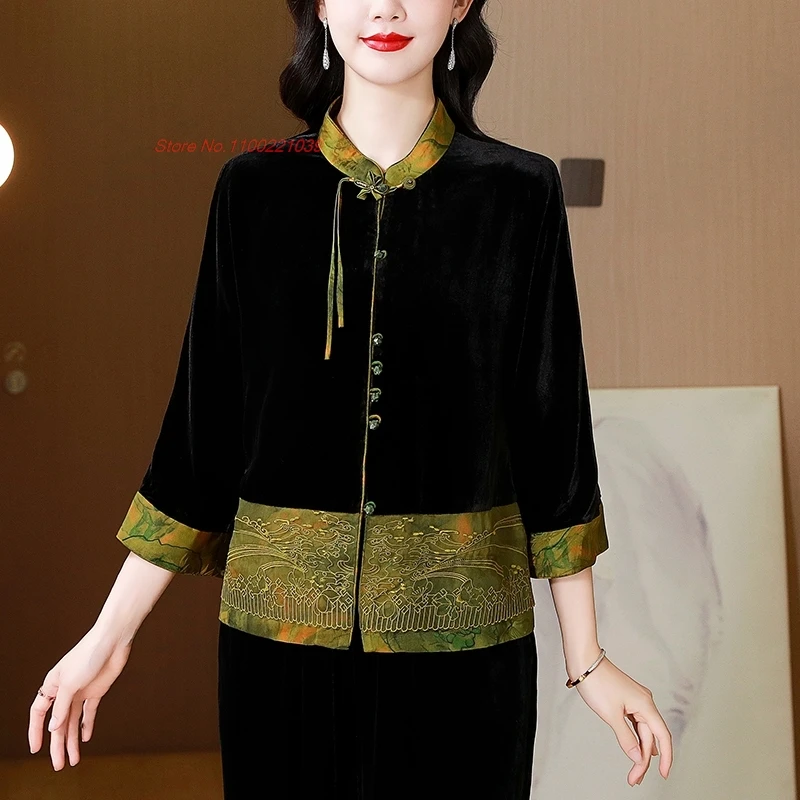 2025 national flower embroidery satin patchwork velvet coat retro hanfu tops traditional stand collar jacket ethnic folk coat
2025 national flower embroidery satin patchwork velvet coat retro hanfu tops traditional stand collar jacket ethnic folk coat