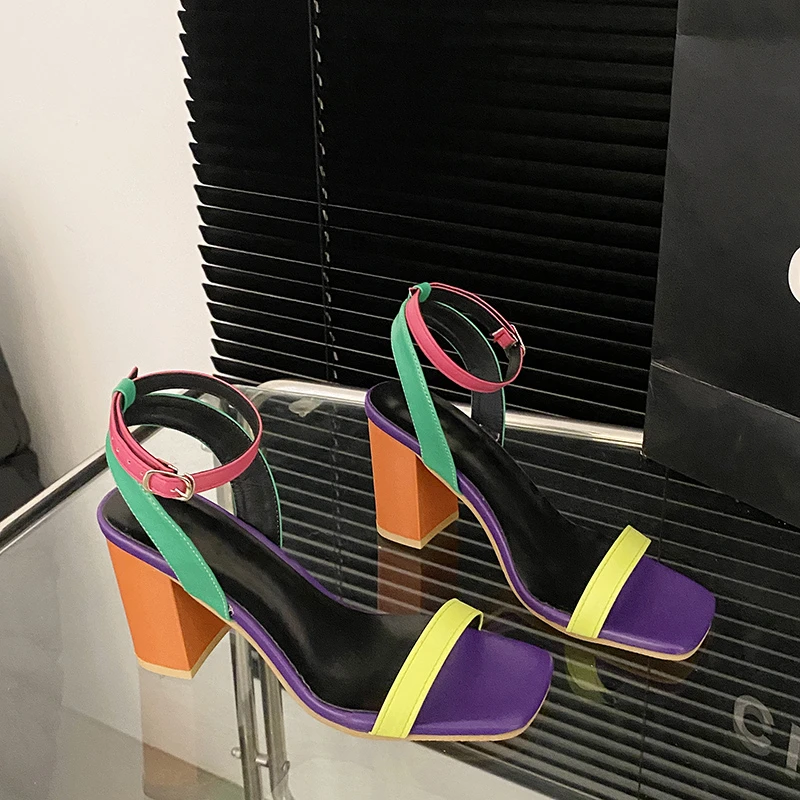 New Fashion High Heel Sandals Square Toe Sexy Size Sandals Women Strap High Quality Ladies Sandals Wedges Shoes for Women Hot
New Fashion High Heel Sandals Square Toe Sexy Size Sandals Women Strap High Quality Ladies Sandals Wedges Shoes for Women Hot