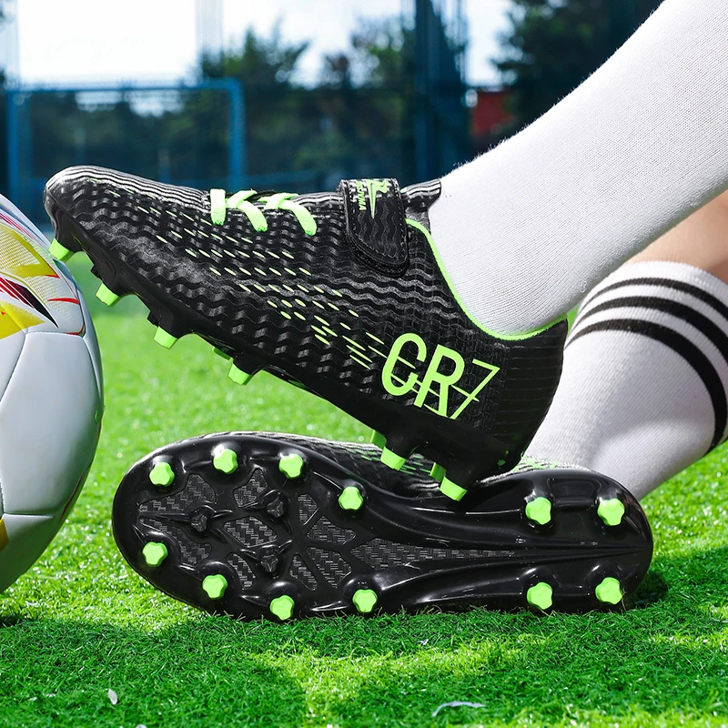 New Men Soccer Shoes Match Grass Boys Professional Football Boots Ultralight Cleats Non-Slip Training Shoes Drop Shipping
New Men Soccer Shoes Match Grass Boys Professional Football Boots Ultralight Cleats Non-Slip Training Shoes Drop Shipping