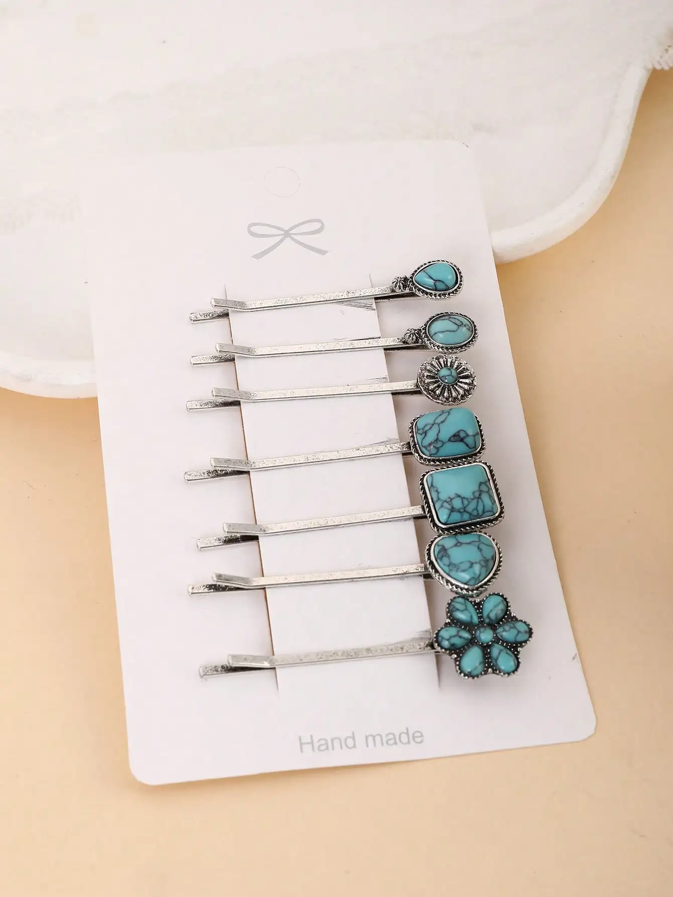 7pcs Turquoise Stone Hairpins Set with Floral and Geometric Designs
7pcs Turquoise Stone Hairpins Set with Floral and Geometric Designs