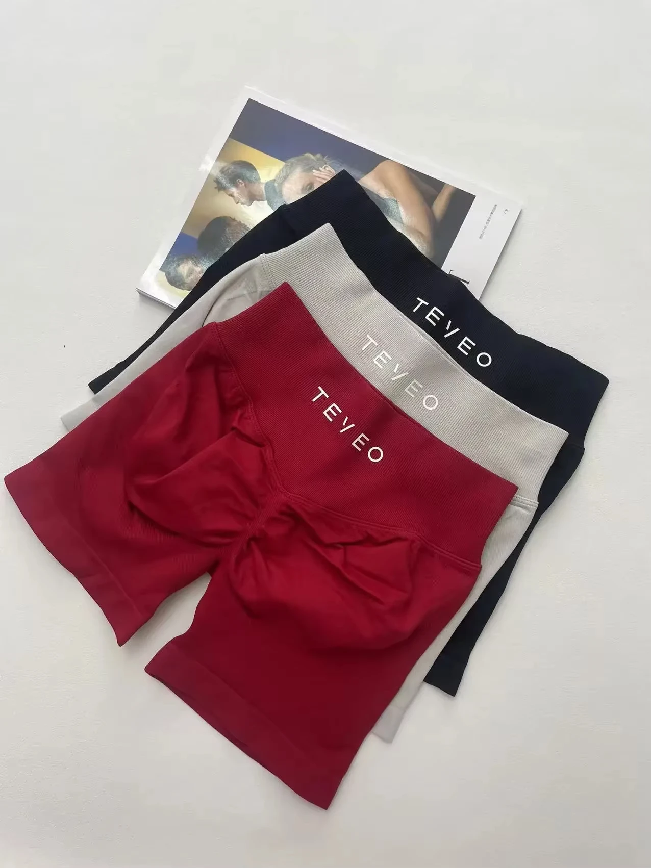TEVEO Women's Yoga Shorts Peach Hips Hips Fitness Running Shorts Hips High Elasticity Sweat Outdoor Running Shorts
TEVEO Women's Yoga Shorts Peach Hips Hips Fitness Running Shorts Hips High Elasticity Sweat Outdoor Running Shorts