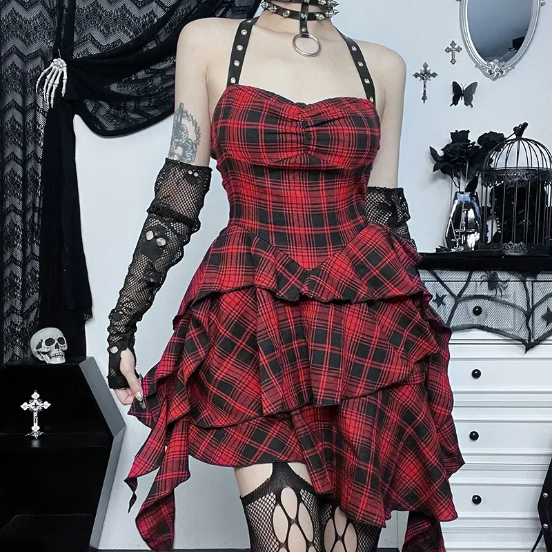 Pop Red Women's Punk Grunge Layered Halterneck Plaid Mini Dress Off-Shoulder Irregular Hem Y2k E-girl Streetwear
Pop Red Women's Punk Grunge Layered Halterneck Plaid Mini Dress Off-Shoulder Irregular Hem Y2k E-girl Streetwear