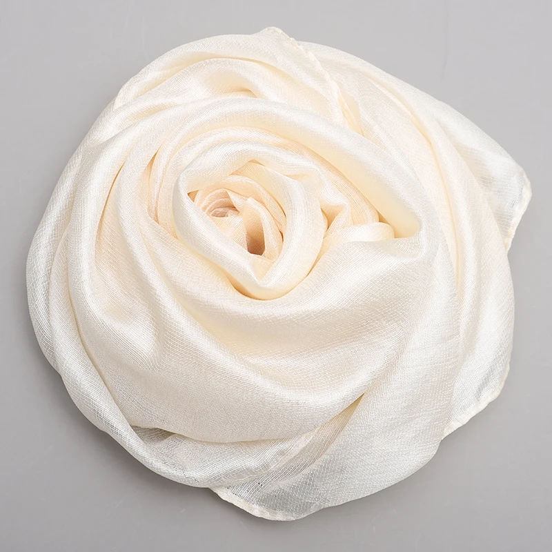 70 Pieces Of linen Scarves Sent to France
70 Pieces Of linen Scarves Sent to France