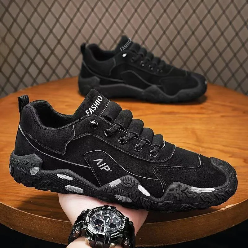 Men's casual shoes with soft soles, comfortable running shoes, one foot casual versatile sports shoes
Men's casual shoes with soft soles, comfortable running shoes, one foot casual versatile sports shoes