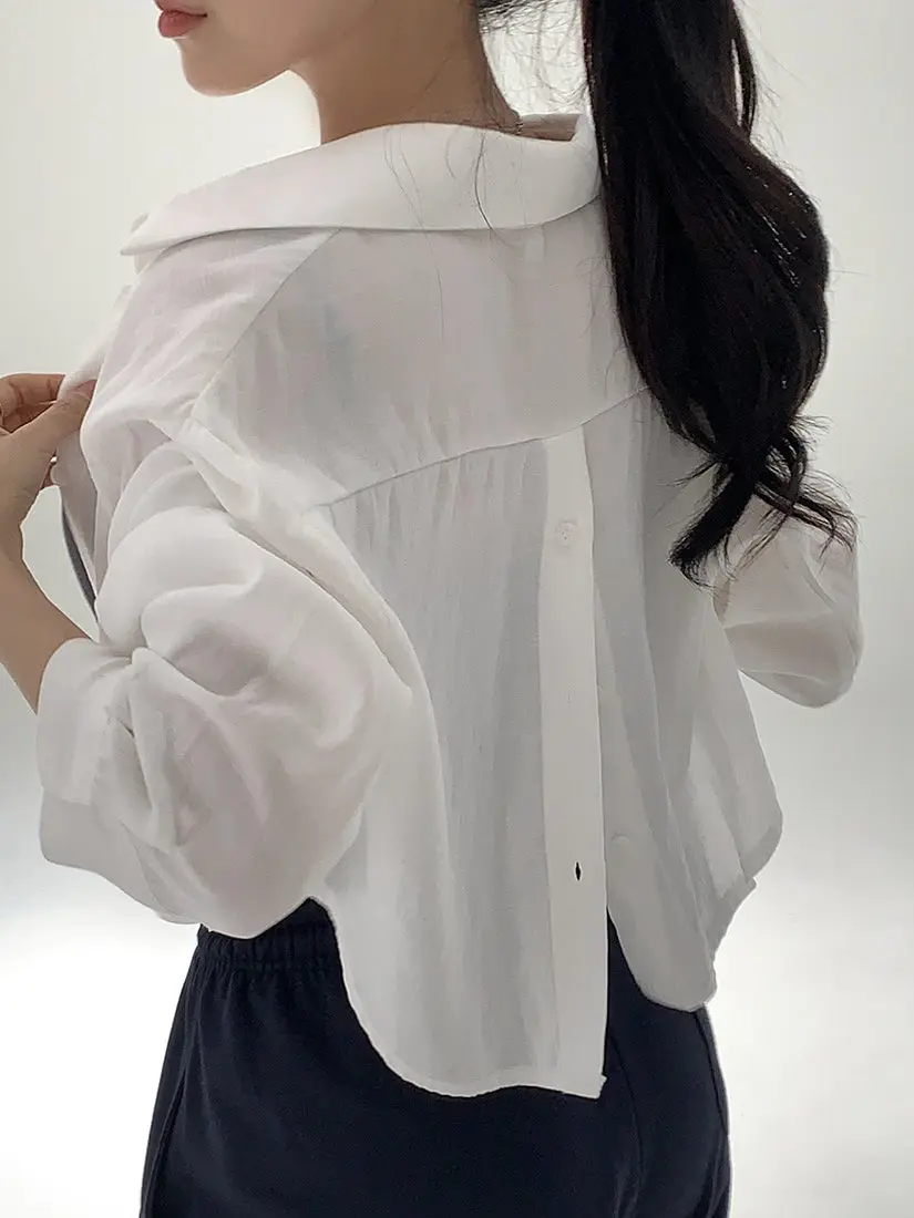 Elegant French Style Loose Fit Sun Protection Short Shirt Back Button Asymmetrical Design Women's Premium Quality Fashion Top
Elegant French Style Loose Fit Sun Protection Short Shirt Back Button Asymmetrical Design Women's Premium Quality Fashion Top
