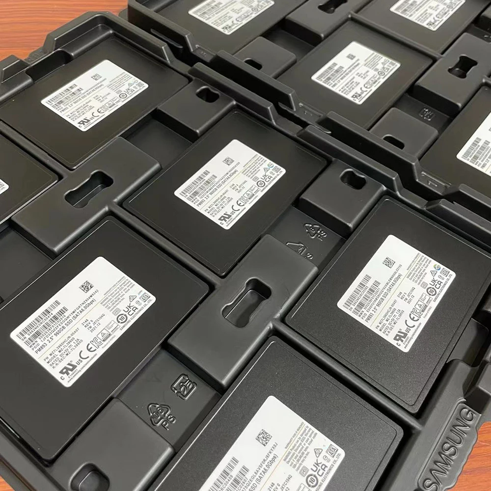 PM883 для сервера Samsung Enterprise, твердотельный жесткий диск MZ7LH960HAJR-00005, 960G SSD SATA 2,5 дюйма
PM883 для сервера Samsung Enterprise, твердотельный жесткий диск MZ7LH960HAJR-00005, 960G SSD SATA 2,5 дюйма