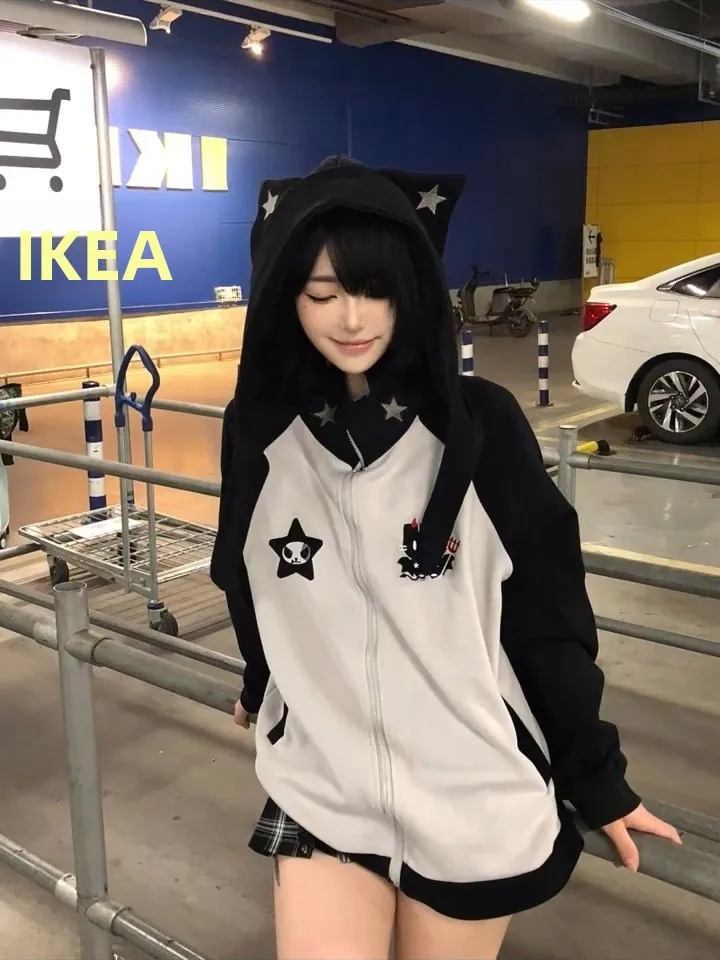 Y2K Dark Embroidery Color Block Oversize Women's Sweatshirt Loose Fitting Kawaii Subculture Open Cardigan Outerwear
Y2K Dark Embroidery Color Block Oversize Women's Sweatshirt Loose Fitting Kawaii Subculture Open Cardigan Outerwear