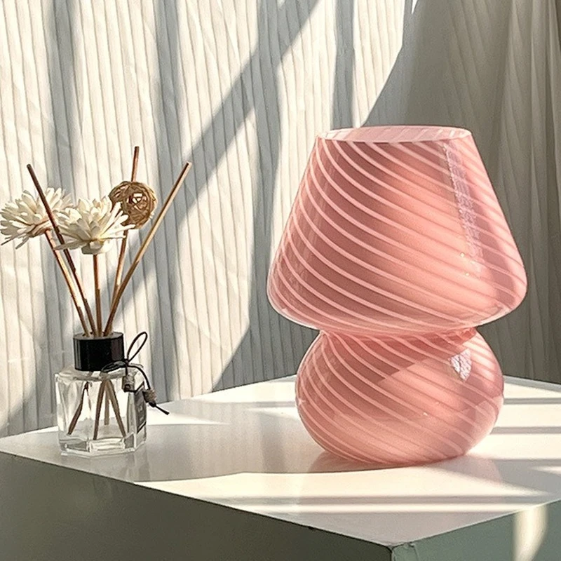 Bedside Stained Glass Lamp Mushroom Light Vintage Striped Glass Table Lamp Retro Bedside USB Bedroom Atmosphere Night Light
Bedside Stained Glass Lamp Mushroom Light Vintage Striped Glass Table Lamp Retro Bedside USB Bedroom Atmosphere Night Light