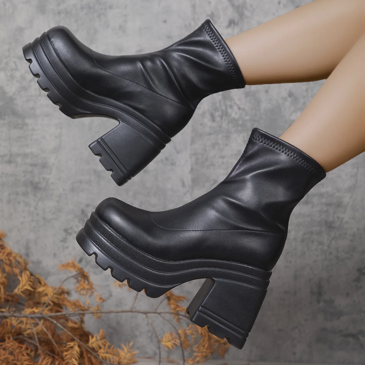 Fashion White Elegant Block High Heels Boots with Fur Fall Winter Women's Black Soft Leather Shoes Warm Short Ankle Boots
Fashion White Elegant Block High Heels Boots with Fur Fall Winter Women's Black Soft Leather Shoes Warm Short Ankle Boots