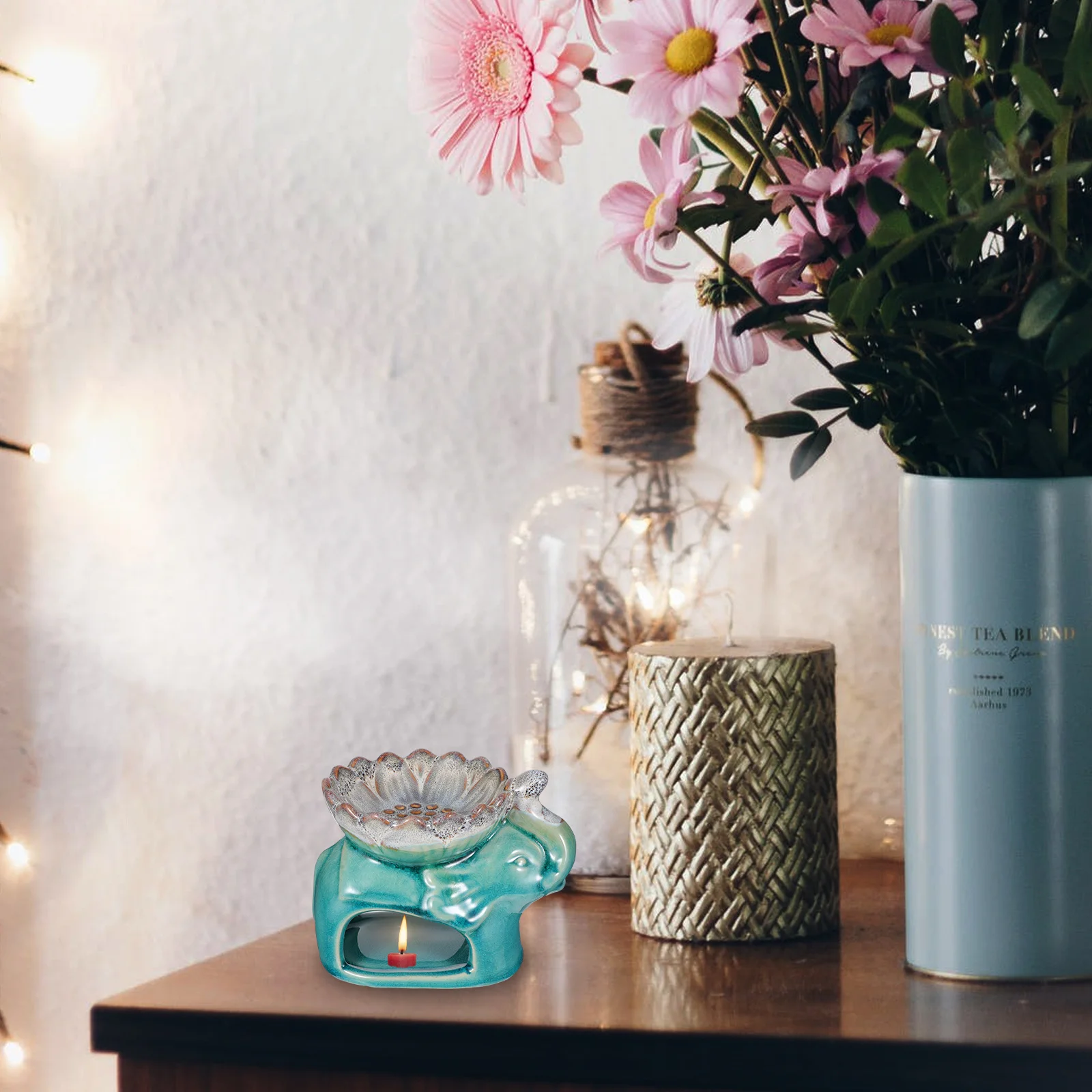 Aroma Burner Ceramic Premium Lightweight Portable for Bedroom Living Room Dining Room Study Office Incense Burner Censer Decor 
Aroma Burner Ceramic Premium Lightweight Portable for Bedroom Living Room Dining Room Study Office Incense Burner Censer Decor