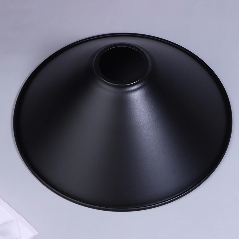 Держатель для лампы E27, черный железный плафон, американский ретро-индустриальный стиль, люстра, настенный светильник, настольная лампа, плафон 22*8.1см
Держатель для лампы E27, черный железный плафон, американский ретро-индустриальный стиль, люстра, настенный светильник, настольная лампа, плафон 22*8.1см